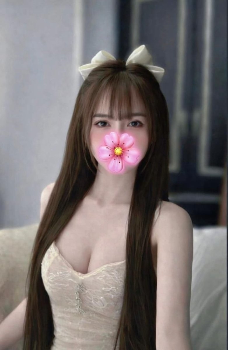 BẢO NGỌC, XINH, CHÂN DÀI, LÀM TÌNH BAO PHÊ, NGOAN NGOÃN, CỰC NHIỆT HUYẾT TRONG CÔNG VIỆC