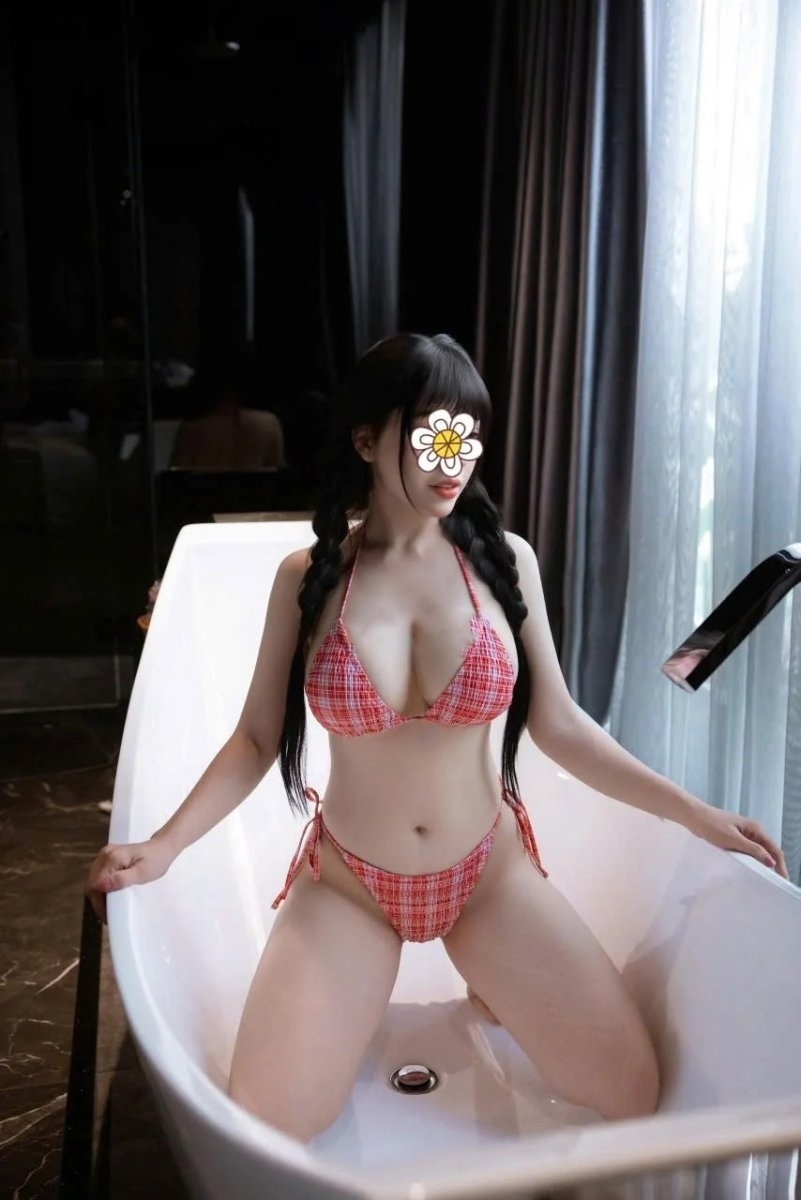 EM GÁI LÀM TÌNH DÂM ĐÃNG NGỌT NGÀO LÀM TÌNH ĐỦ MỌI TƯ THẾ CHIỀU CÁC ANH ZAI CHU ĐÁO