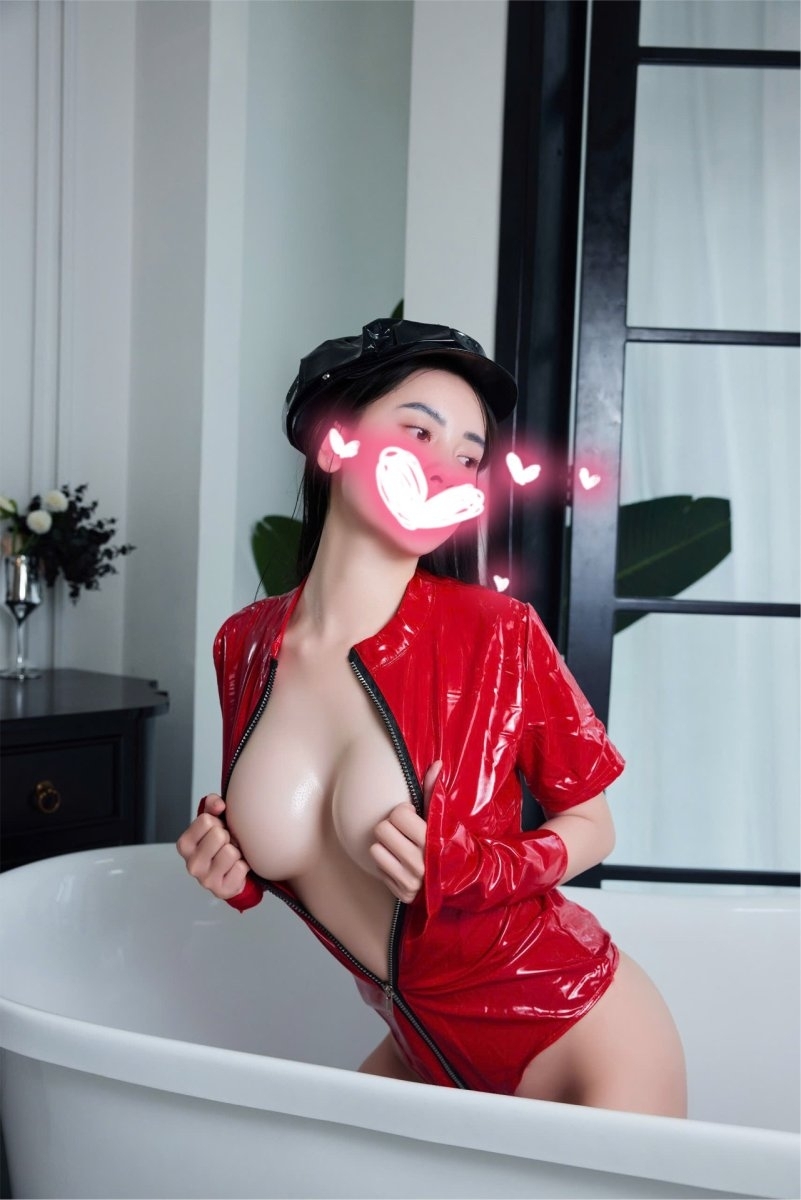 SIÊU HOTGIRL U2000❤QUỲNH CHI-BÔNG HỒNG CỰC XINH MỊN KO TÌ VẾT