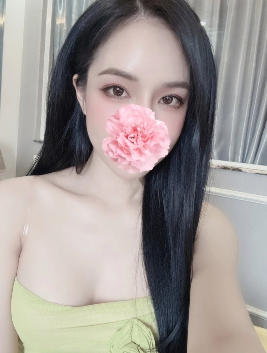 SU SU - EM GÁI MỚI VÀO NGHỀ NON TƠ NGỌT NƯỚC - LÀM TÌNH BÚ CU CỰC ĐỈNH